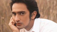 Kabar Omar Daniel menjadi orang ketiga dalam rumah tangga Celine dan Stefan ramai terdengar. Semua berawal dari chat viral yang diduga merupakan percakapan Celine dan Omar. Foto: Instagram omardaniel_