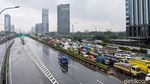 Tol JORR Macet Akibat Banjir