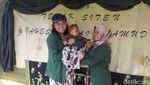 Foto: Tradisi Tedak Siten yang Sarat Makna