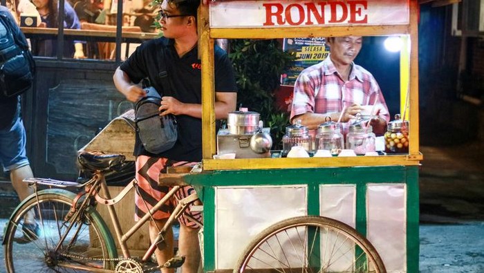 Yuk! Hangatkan Tubuh dengan Wedang Ronde di 5 Tempat Ini