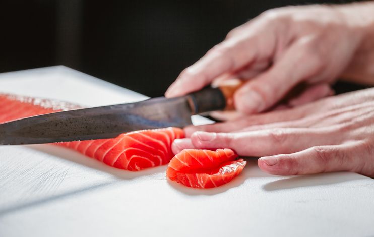 Apa Benar Sushi Tergolong Makanan Sehat? Ini Penjelasan Ahli Gizi
