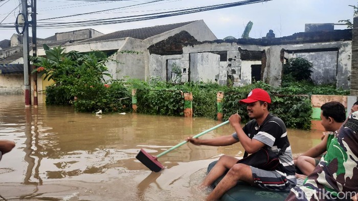 Banjir di Pondok Gede Permai (Fathan/detikcom)