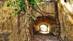 Potret Saluran Air Peninggalan Belanda yang Jadi Spot Foto Menarik