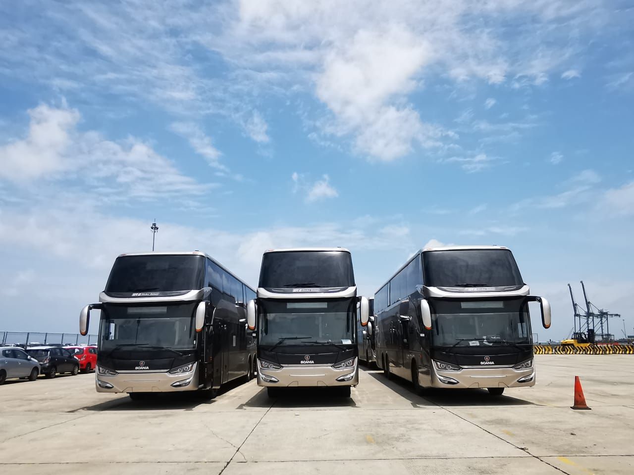 Legacy SR2 Double Decker