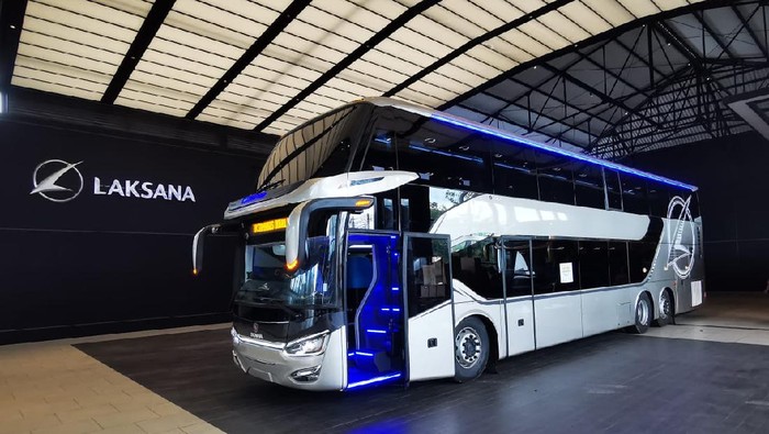 Legacy SR2 Double Decker