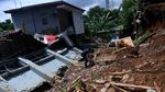 5 Rumah Terdampak Tanah Longsor di Bangka, Jakarta Selatan
