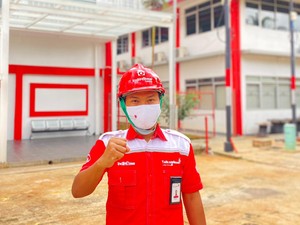 Teknisi IndiHome Beri Layanan Terbaik hingga di Zona Merah COVID-19