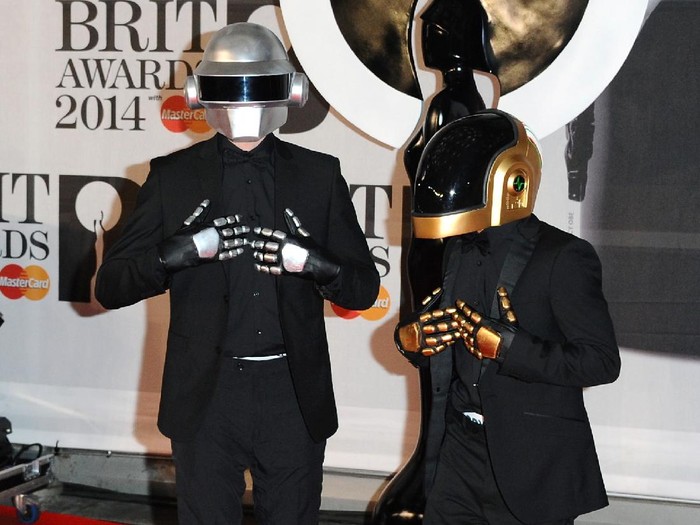 LONDON, ENGLAND - FEBRUARY 19:  Daft Punk impersonators attend The BRIT Awards 2014 at 02 Arena on February 19, 2014 in London, England.  (Photo by Anthony Harvey/Getty Images)