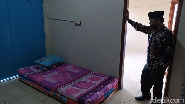 Desa Kalibening Magelang yang jadi percontohan PPKM mikro nasional. Desa di lereng Merapi ini punya fasilitas isolasi mandiri di tingkat desa.