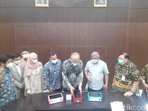 Alat Tes COVID-19 Lewat Keringat Ketiak Diuji Profile di RS Islam Surabaya
