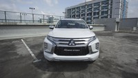Tanpa diskon PPnBM dari pemerintah, Mitsubishi Pajero Sport dijual mulai Rp 507,8 juta untuk model Exceed (4x2) sedangkan tipe termahalnya Mitsubishi Pajero Sport Dakar Ultimate (4x4) AT Rp 738,7 juta. Foto: Dok. MMKSI