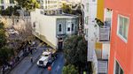 Momen Unik Pemindahan Rumah di San Francisco