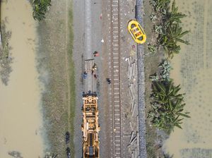 Akibat Banjir, KA dari Bandung ke Jakarta Masih Belum Beroperasi