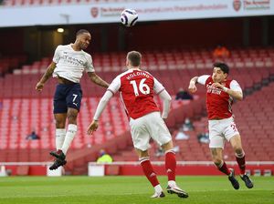 Gol Sundulan Sterling yang Begitu Spesial