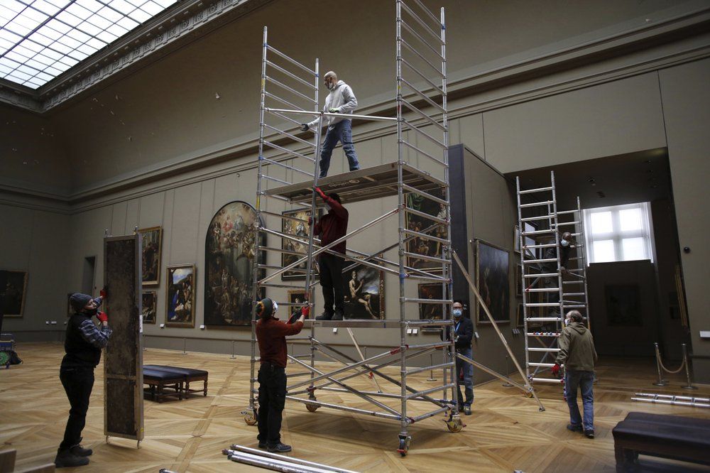 Reovasi Museum Louvre