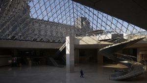 Foto: Museum Louvre Dipercantik