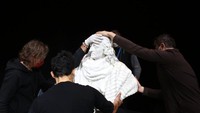 Memang, Museum Louvre sudah menjadi ikon bagi Paris.