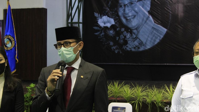 Sandiaga Kenang Peran I Gede Ardika Sandiaga Kenang Peran I Gede Ardika
