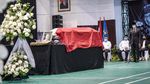 Sandiaga Uno Antar Kepergian Menpar Era Gusdur-Megawati