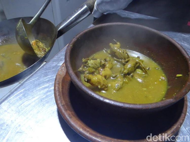 Nikmatnya Tongseng Emprit yang Diolah dari  Rujukan Serat Centhini