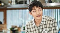 Song Joong Ki juga diketahui menjadi Brand Ambassador banyak merek terkenal. Seperti Cuchen, merek salah satu rice cooker ternama di Korea. Foto: Instagram Song Joong Ki