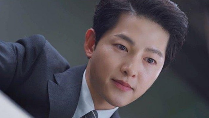 Song Joong Ki dalam drama Korea Vincenzo
