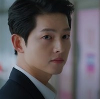 Drama Korea Vincenzo menjadi comeback Song Joong Ki setelah dia terakhir membintangi drama Korea pada 2019 yaitu Arthdal Chronicles. Foto: Dok. tvN