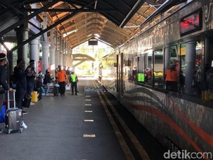 Hari Ini, KAI Daop 8 Surabaya Batalkan 7 Perjalanan KA Tujuan Jakarta