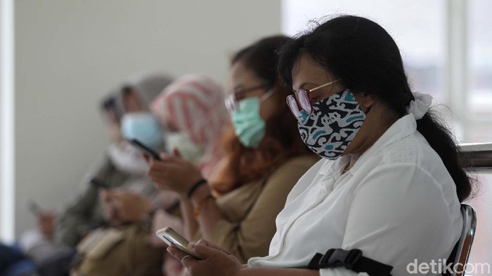 UGM membuka layanan tes COVID-19 melalui metode GeNose C19. Genose Center ini berada di Gedung Tahir Foundation, Pasca Sarjana Fakultas Kedokteran UGM, Yogyakarta.