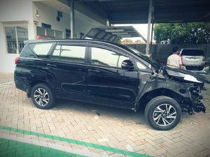 Sebab Mobil Miliarder Tuban Lecet: Nyetir Tak Lancar, Jalan Sempit, dan Susah Masuk Garasi
