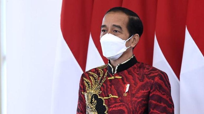 Baju Imlek Jokowi 2021 Karya Anne Avantie