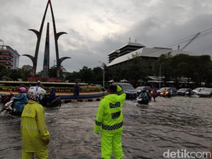 Ganjar Usul Anggaran Rp 3 T ke Pusat untuk Tanggulangi Bencana di Jateng