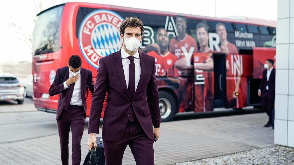 Bayern hanya membawa 17 pemain melawan Lazio. Foto: Twitter @FCBayernEN