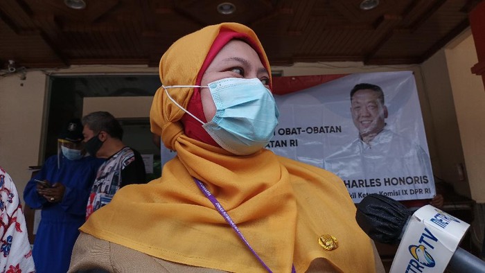 Direktur RSUD Kembangan, Herni Lestyaningsih (Foto: Karin/detikcom)