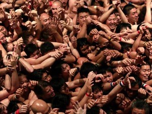 Pertama dalam Sejarah! Ada Wanita Ikut Festival Pria Telanjang di Jepang