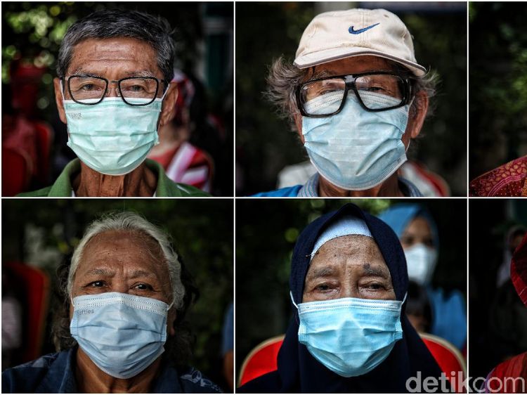 Giliran Oma Opa di Jakut Ikuti Vaksin COVID-19