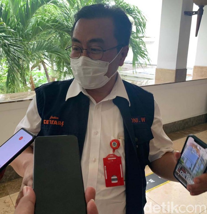 Gubernur Khofifah Indar Parawansa memastikan PPKM Mikro di seluruh kabupaten/kota di Jatim diperpanjang. Lalu bagaimana teknis PPKM Mikro Jilid 2 di Jatim?
