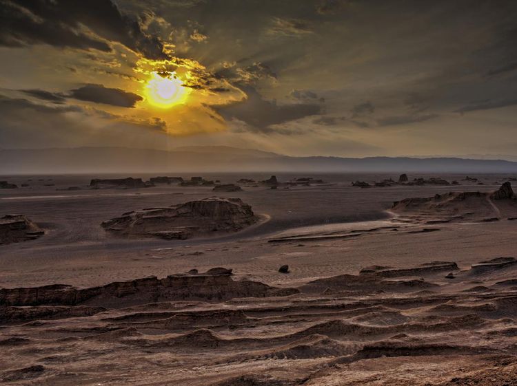 Potret Gurun Lut, Tempat Terpanas di Bumi