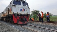 7 Perjalanan Kereta Api Dibatalkan Imbas KA Purwojaya Anjlok di Bekasi 7 Perjalanan Kereta Api Dibatalkan Imbas KA Purwojaya Anjlok di Bekasi