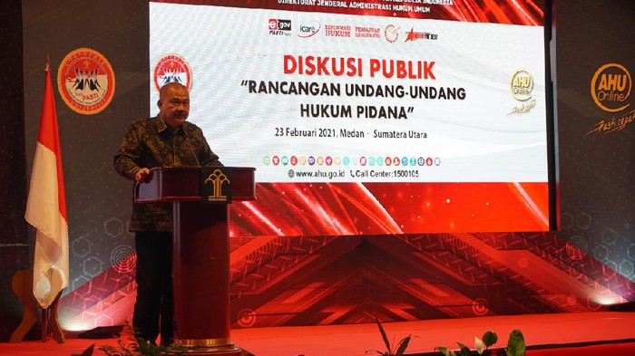 Kepala Badan Pembinaan Hukum Nasional (BPHN) Benny Rianto

Sumber Kemenkum Ham RI