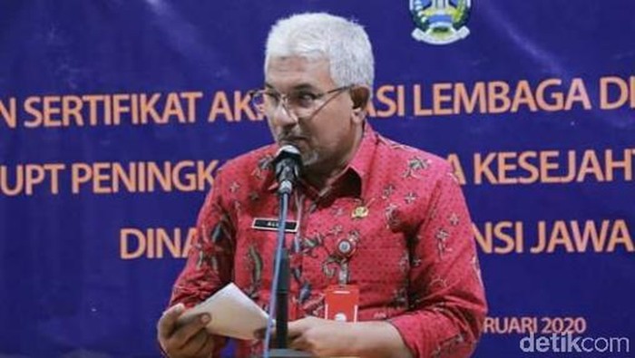 Kepala Dinas Sosial Jatim dr Alwi