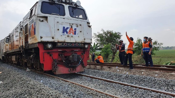 Kereta. PT KAI Daop 1 Jakarta