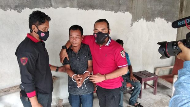 Polda NTB ringkus 2 pria atas kasus perdagangan orang bermodus pekerja migran Indonesia (dok Polda NTB)