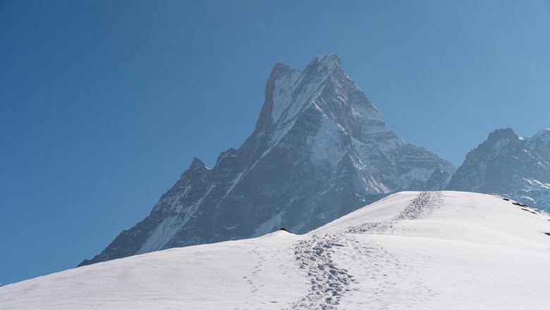 Puncak Gunung Machhapuchhare Puncak Gunung Machhapuchhare
