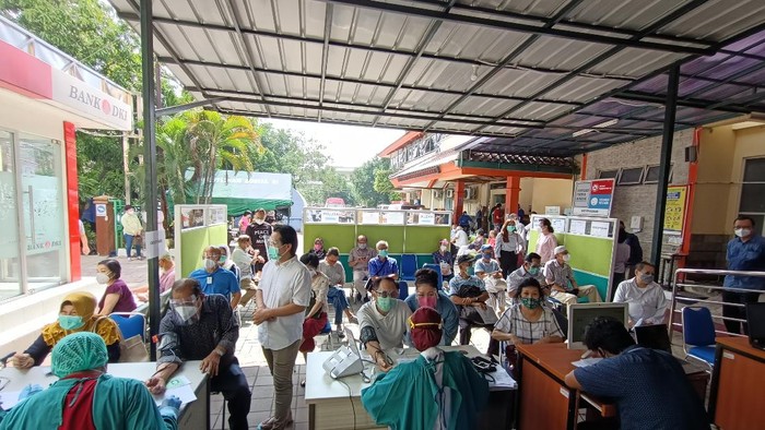 Rsud Kembangan Vaksinasi Covid 19 152 Lansia Hari Ini Begini Suasananya