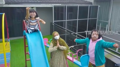 8 Potret Rumah Mewah Ria Ricis, Ada Kamar Serba Pink dan Rooftop