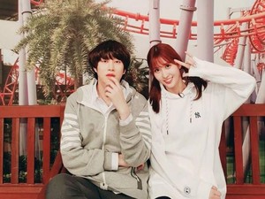 Sedih! Momo TWICE dan Heechul Super Junior Putus