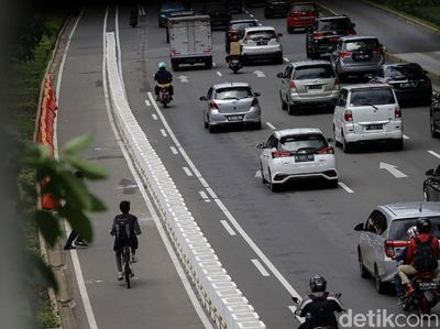 Potret Jalur Sepeda Permanen di Jalan Sudirman-Thamrin