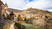 Kota Albaraccin terletak di Aragon, Spanyol. (Getty Images/iStockphoto)