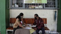 Diketahui sebanyak 600 guru, dosen dan tenaga pendidik akan divaksin yang bertempat di SMA 70 Bulungan pada hari ini